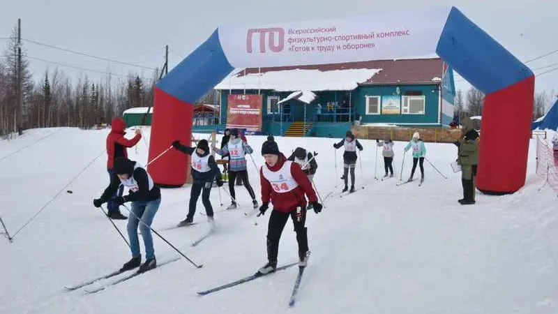 Андрей Ткачёв / КРАСНЫЙ СЕВЕР