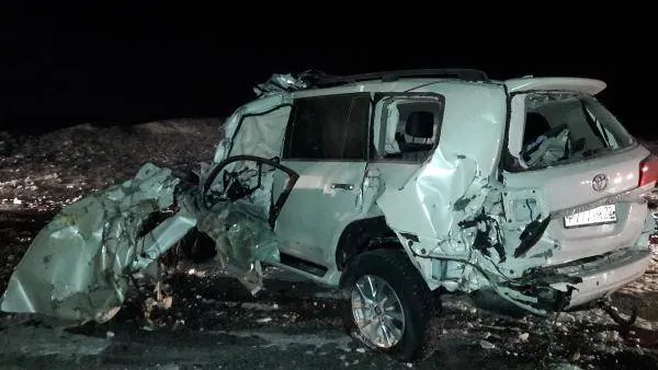 Два человека погибли в страшном ДТП под Новым Уренгоем