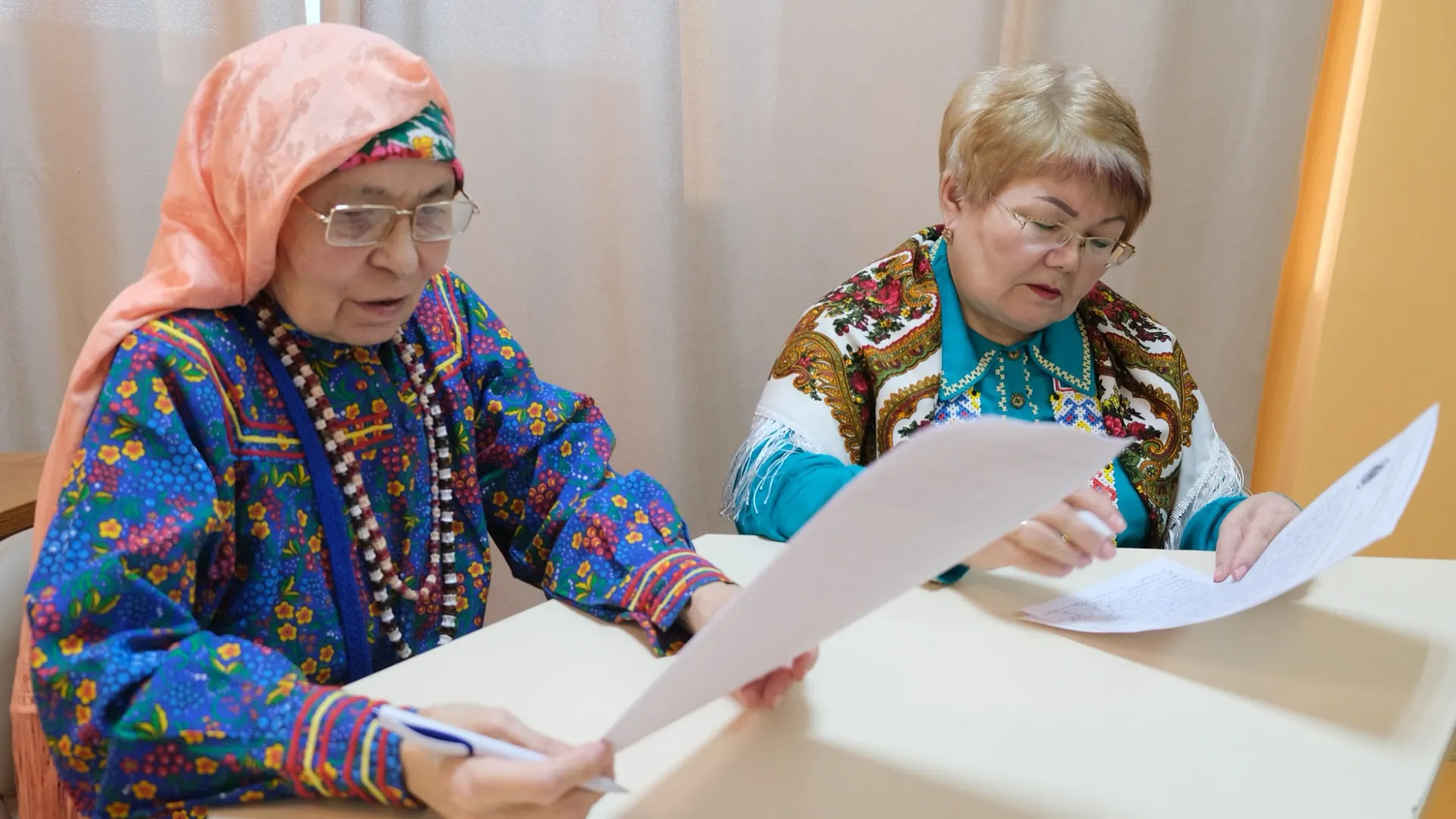 Уна пелка ювам хоятат мет ямашак потрат ханшӆат. Хор: Альбина Тырлина.