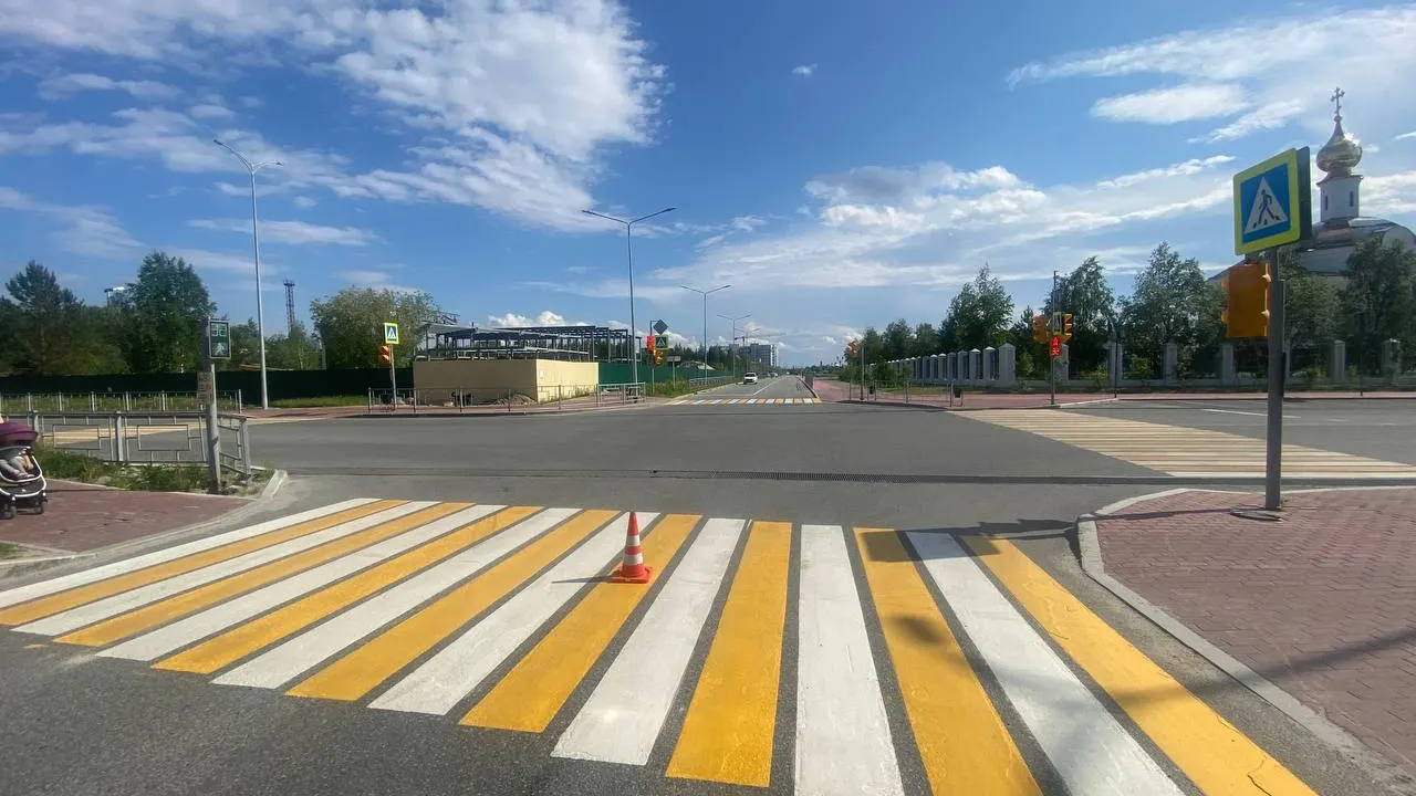 Место ДТП в Губкинском, где сбили ребенка на самокате. Фото: пресс-служба Госавтоинспекции ЯНАО