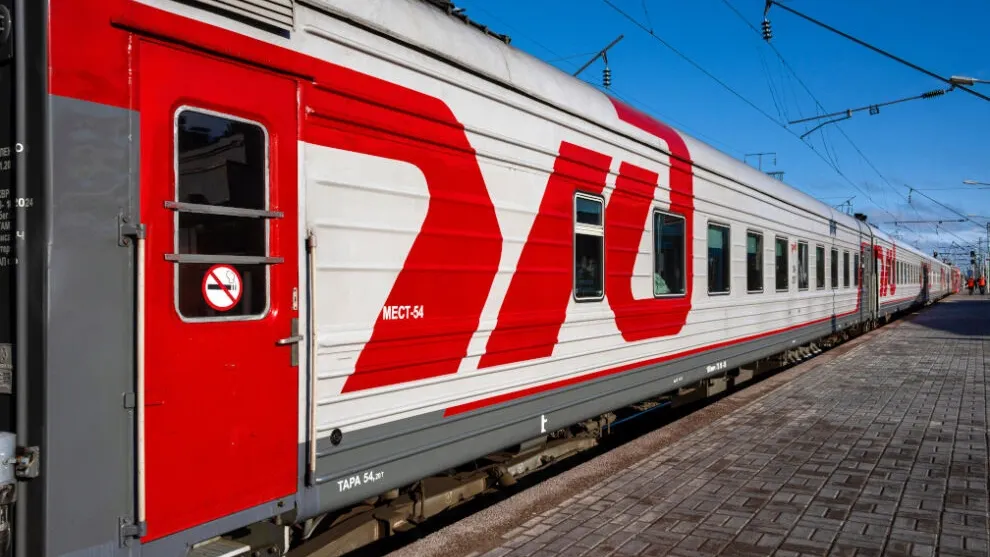 Двоих ямальцев в поезд не пустили, еще двоих - ссадили. Фото: Rolf G Wackenberg / Shutterstock.com