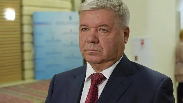 КРАСНЫЙ СЕВЕР