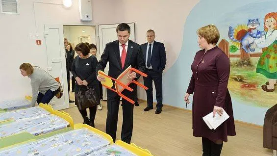 Осмотр готовности нового детского сада губернатором ЯНАО