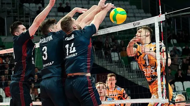 Фото: fakelvolley.ru