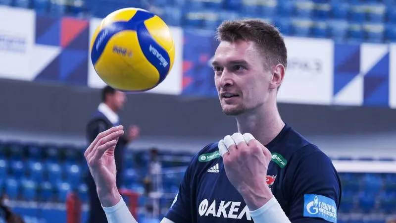 Фото: fakelvolley.com