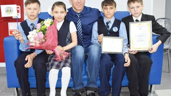   КРАСНЫЙ СЕВЕР