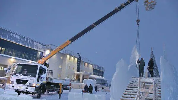 Ледовый городок у Геолога обещают сдать 20 декабря