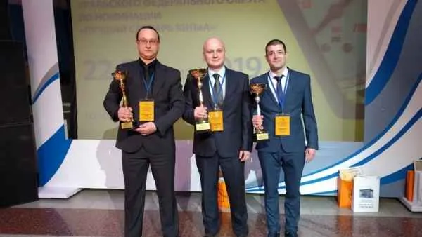 Надежда Хабаза / КРАСНЫЙ СЕВЕР