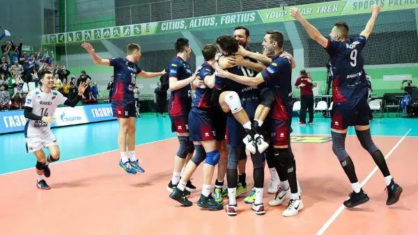 Фото: fakelvolley.ru