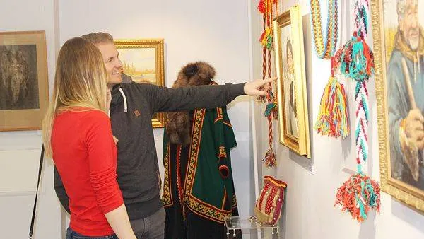   КРАСНЫЙ СЕВЕР