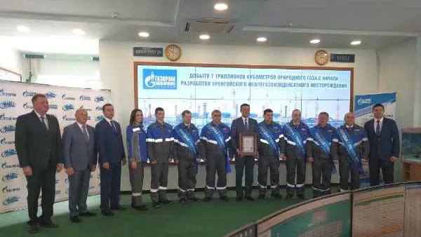 Надежда Хабаза / КРАСНЫЙ СЕВЕР