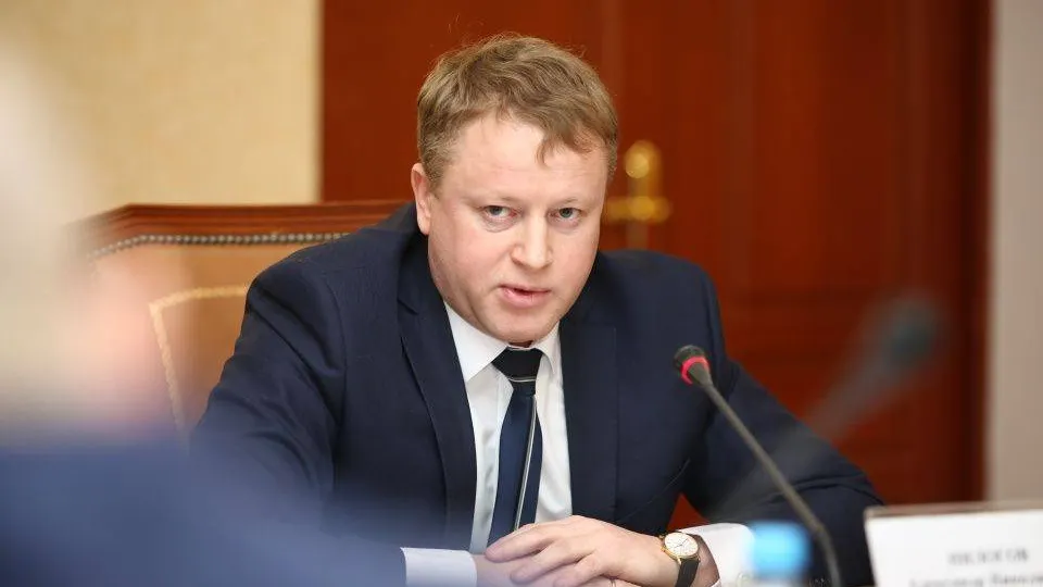 Данил Колосов / КРАСНЫЙ СЕВЕР