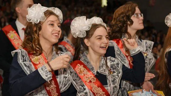 КРАСНЫЙ СЕВЕР