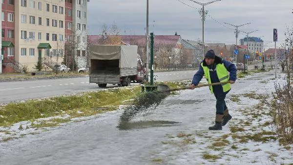 Андрей Ткачев / КРАСНЫЙ СЕВЕР