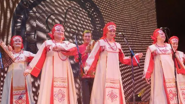 Ирина Ромашкина / КРАСНЫЙ СЕВЕР