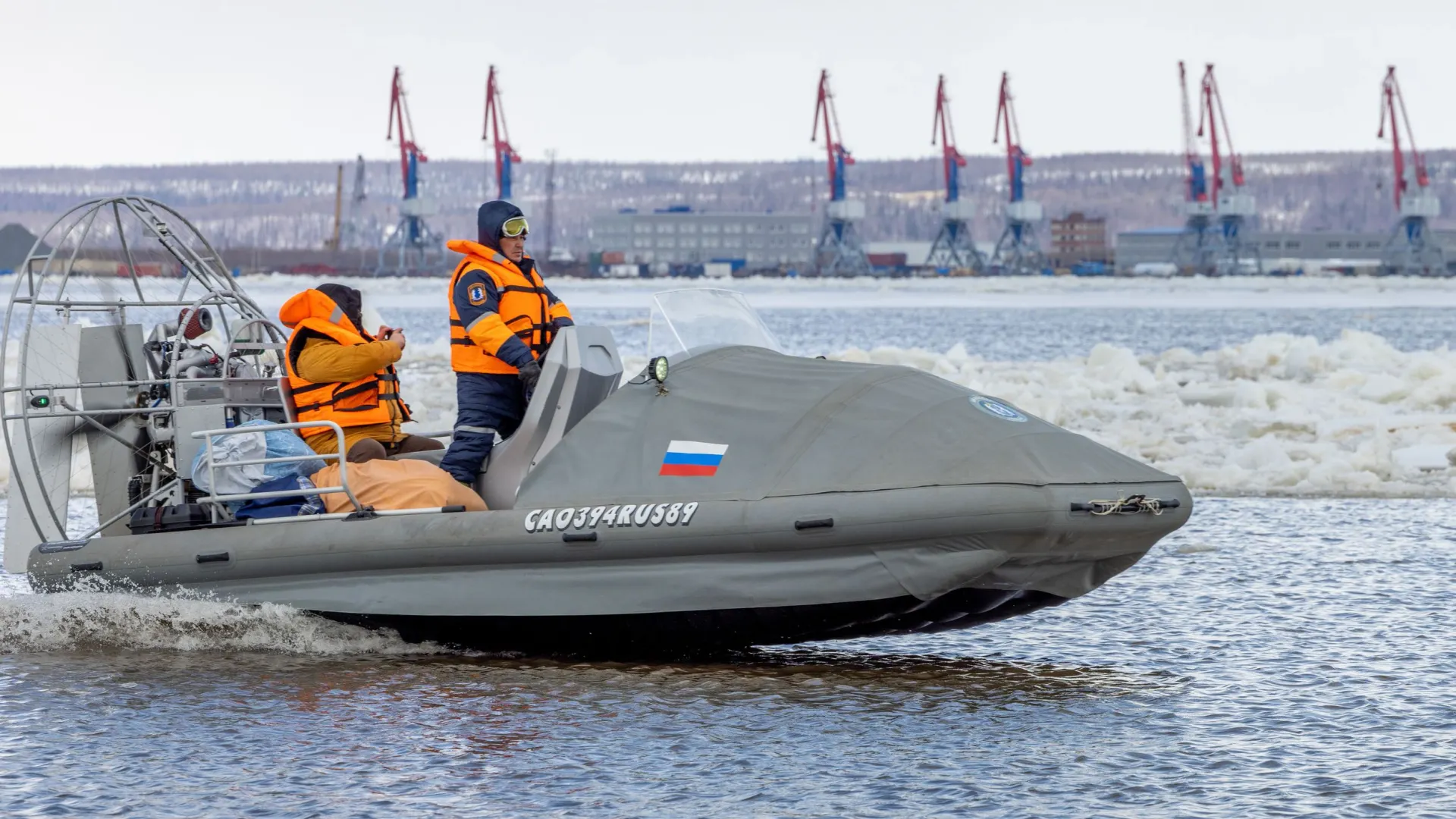 После долгой зимы.