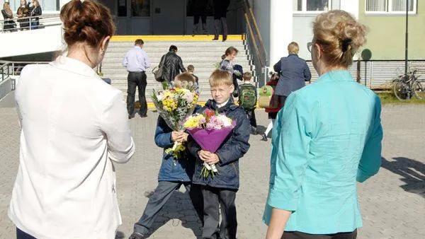   КРАСНЫЙ СЕВЕР
