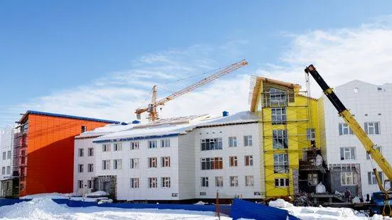   КРАСНЫЙ СЕВЕР