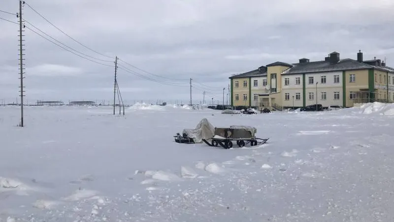 На этом пустынном месте построят больничный комплекс. Фото: Анастасия Ульянова / КРАСНЫЙ СЕВЕР
