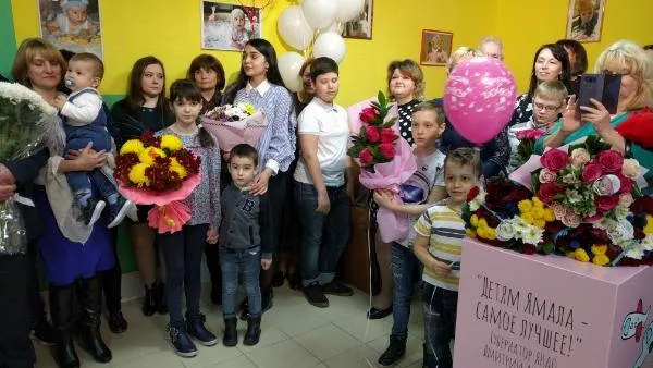 Надежда Хабаза / КРАСНЫЙ СЕВЕР