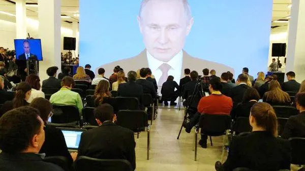   КРАСНЫЙ СЕВЕР