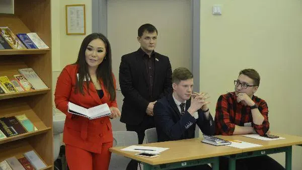 Юлия Чудинова / КРАСНЫЙ СЕВЕР