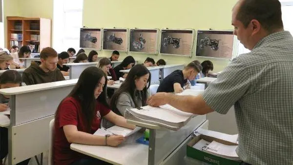Наталья Рыбьякова / КРАСНЫЙ СЕВЕР