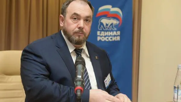 Андрей Ткачёв / КРАСНЫЙ СЕВЕР