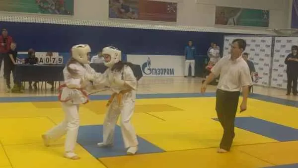 Надежда Хабаза / КРАСНЫЙ СЕВЕР