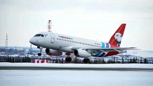 Одним из достижений Ямала стала программа льготных детских авиабилетов для многодетных семей. Фото: предоставлено пресс-службой губернатора ЯНАО