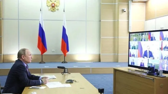 Владимир Путин напомнил о первоочередности задачи строительства Северного широтного хода. Фото: kremlin.ru