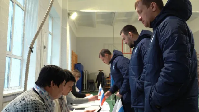В Волновахском районе работает 14 избирательных участков. Фото: Анна Цепаева / «Ямал-Медиа»