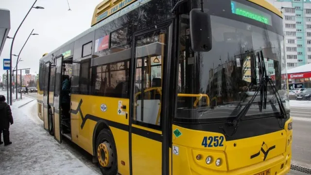 На линиях в городах и поселков Ямала работает 187 экоавтобусов. Фото: Юрий Здебский / "Ямал-Медиа"