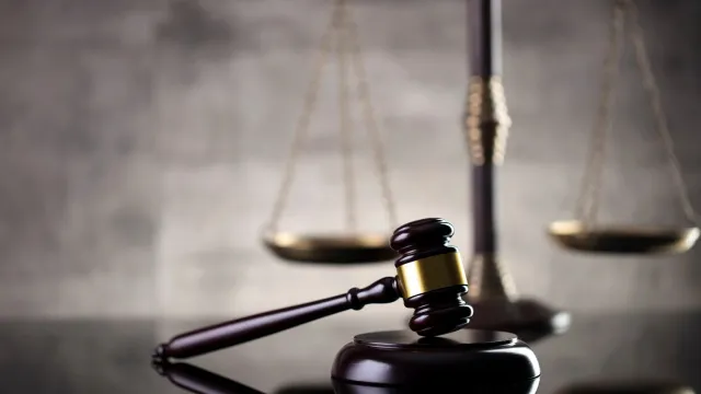 Суд ограничил свободу надымчанина на два года. Фото: Zolnierek / Shutterstock / Fotodom