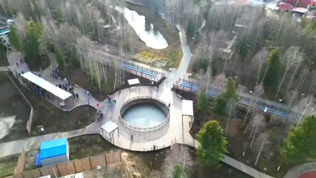 В парке появился пруд. Кадр из видео: vk.com/anton_kolodin_89