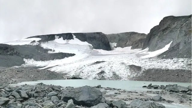 Ледники тают, но исчезновение им не грозит. Фото: предоставлено пресс-службой губернатора ЯНАО