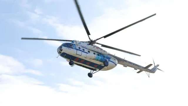 Вертолет доставит пассажиров из райцентра в Самбург, Тольку и Халясавэй. Фото: Андрей Ткачёв / «Ямал-Медиа»