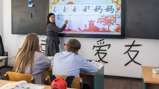 На Ямале в рамках билингвального образования изучают китайский язык. Фото: Фёдор Воронов / «Ямал-Медиа»