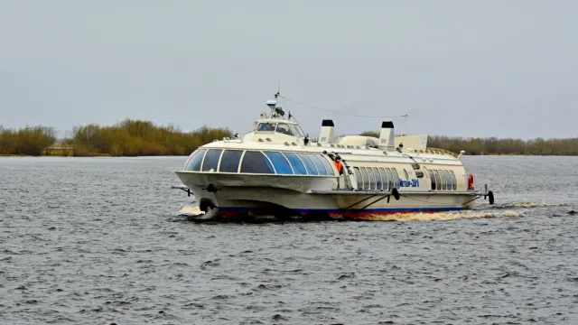 Уже через месяц на Ямале будут курсировать речные судна. Фото: Михаил Пустовой / из архива «Ямал-Медиа»