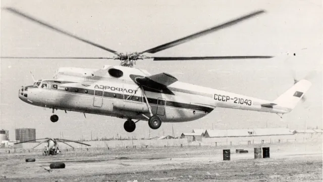 Легендарный момент – первый взлёт «Ми-6А» на Ямале. 6 июня 1977 года. Фото: предоставлено Валерием Степанченко