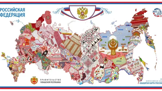 Вышитую карту России презентовали на ПМЭФ в Санкт-Петербурге. Фото: «Вышитая карта России», «ВКонтакте»