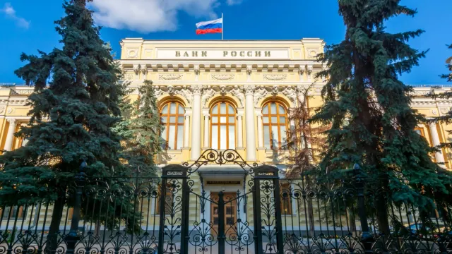 Российская банковская история насчитывает более двух с половиной веков. Фото: Mistervlad / Shutterstock / Fotodom