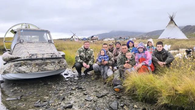 Щёхар тыӆащ кутап хатӆатан Мужевской совхоз няӆмет тащ мойӊ хоятатан ёхтыӆысайт. Хор: Алексей Тургачёв мас