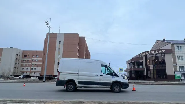 Место ДТП в Новом Уренгое, где 28 мая сбили пешехода. Фото: Госавтоинспекция ЯНАО