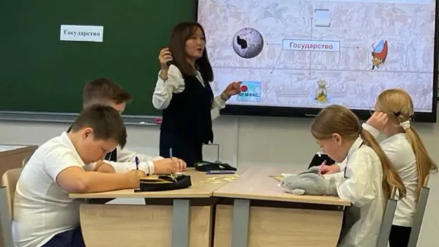 Мария Матвеевна Кали урок туӆ. Хор: Любовь Возелова