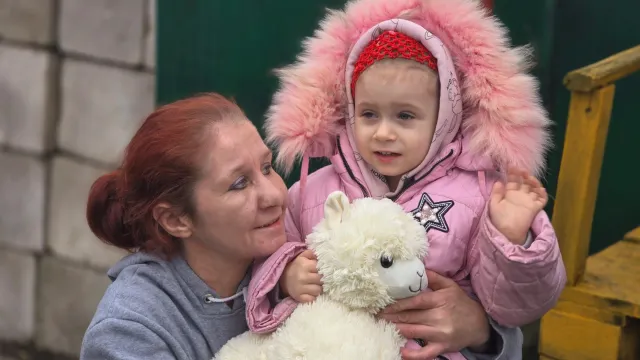 Вернуть надежду на здоровое детство. Фото: Максим Голубев