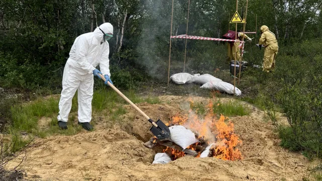 На учениях условно ликвидировали очаг сибирской язвы. Фото: пресс-служба губернатора ЯНАО