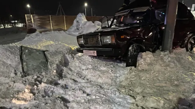 ДТП с пострадавшим на трассе Сургут — Салехард. Фото: пресс-служба Госавтоинспекции ЯНАО