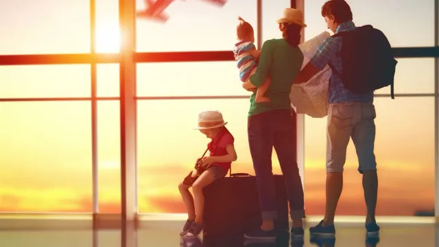 Летаем недорого: Ямал помогает многодетным семьям. Фото: Yuganov Konstantin / Shutterstock / Fotodom