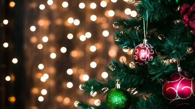 Новогодние чудеса приготовили в Новом Уренгое. Фото: SmekiNata / Shutterstock / Fotodom